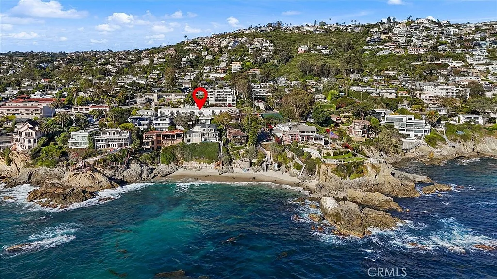 1 bed, 1.5 bath, 625 sqft, $4,000 — Photo 3