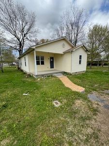 209 Oak St, La Center, KY, 42056