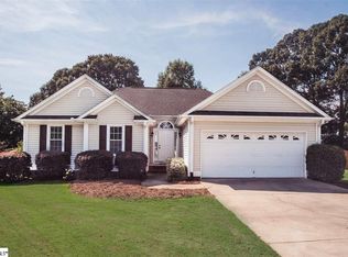 320 Tearose Ln, Simpsonville, SC 29681