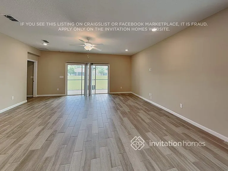 11249 Oyster Creek Rd — Photo 4