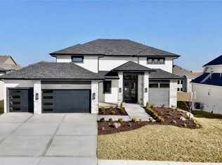 16800 Parkhill St, Overland Park, KS 66221