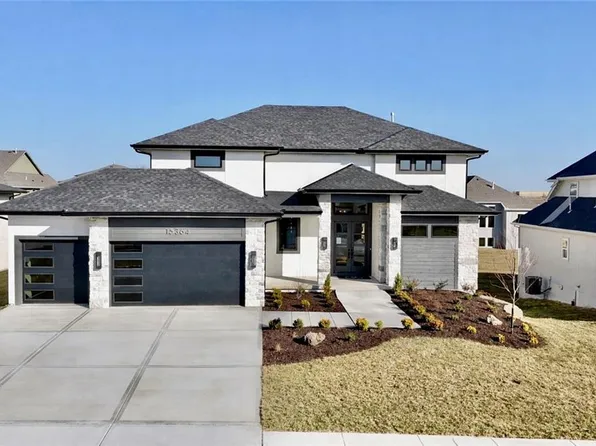 16800 Parkhill St, Overland Park, KS 66221