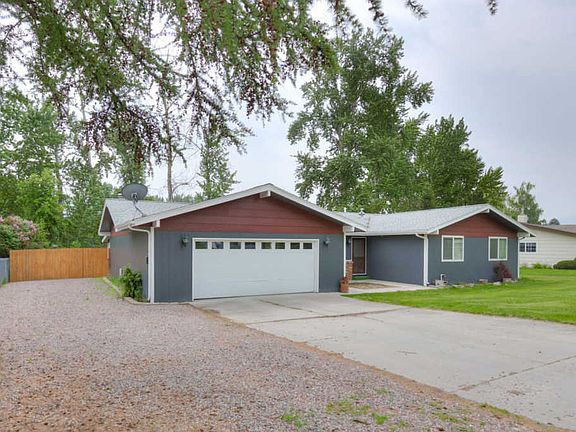 5th image of 1204 Lake Side Dr