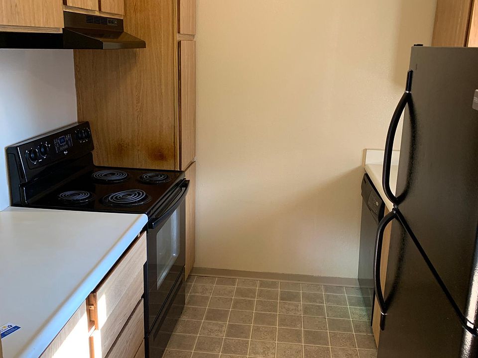 1st image of 3438 I St NE APT Q303