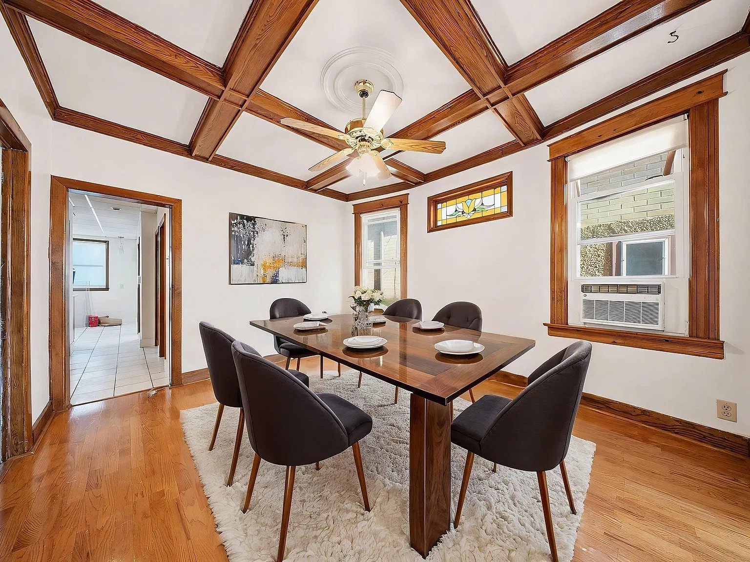 4 bed, 1.0 bath, $2,850 — Photo 1