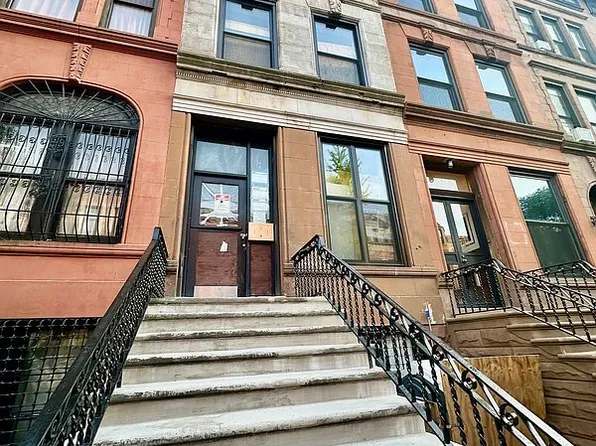 522 W 142nd St, New York, NY 10031