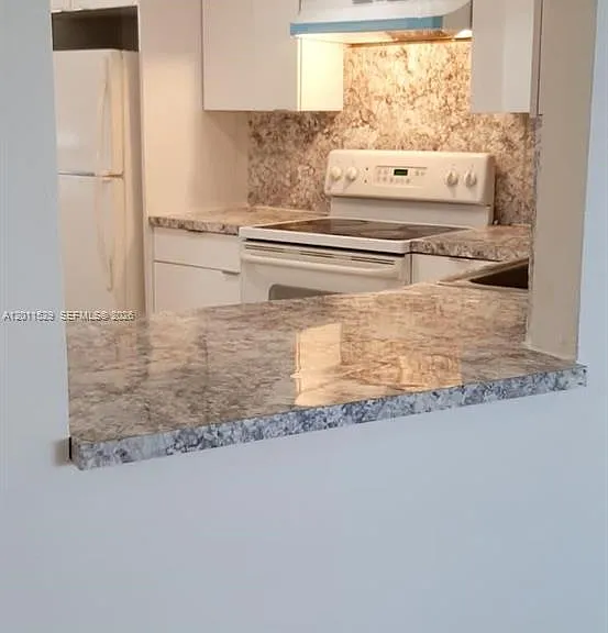 1750 NE 191st St #508-2 — Photo 4