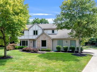 833 Bluffway Dr, Columbus, OH 43235