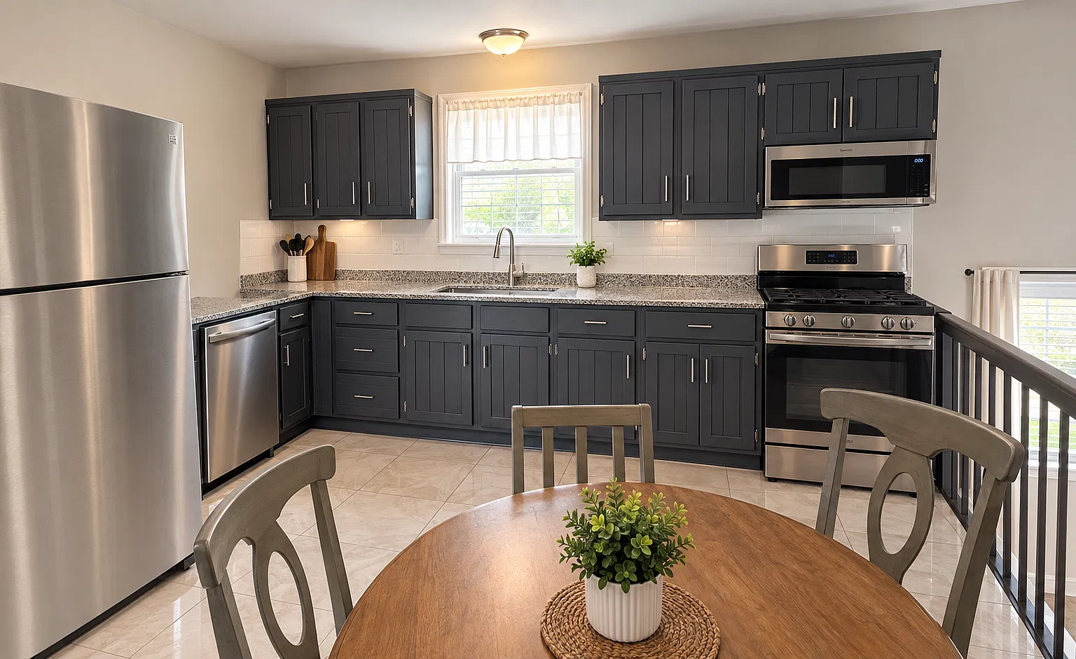 2 bed, 1000 sqft, $2,500 — Photo 1