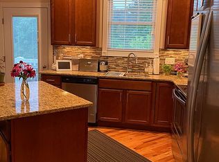 42 Brownstone Dr, Morgantown, WV 26505
