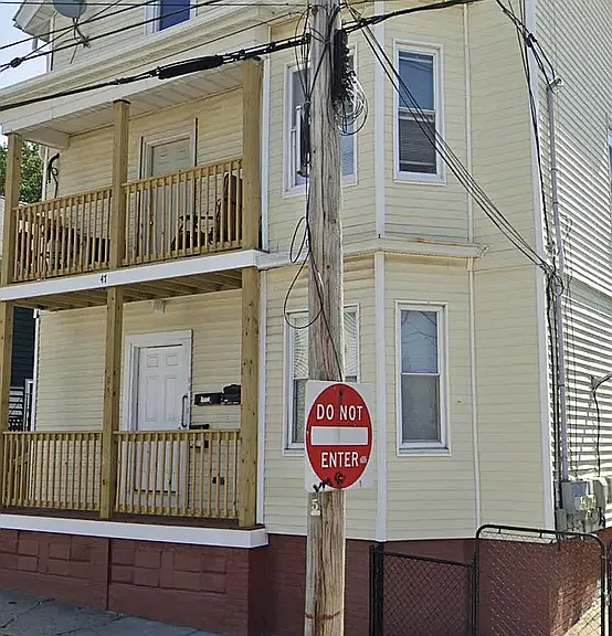 47 Hyat St #3 — Photo 3