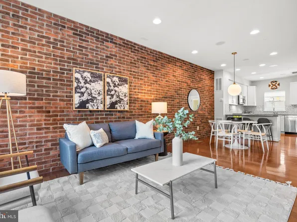 4517 Garfield St, Hyattsville, MD 20781