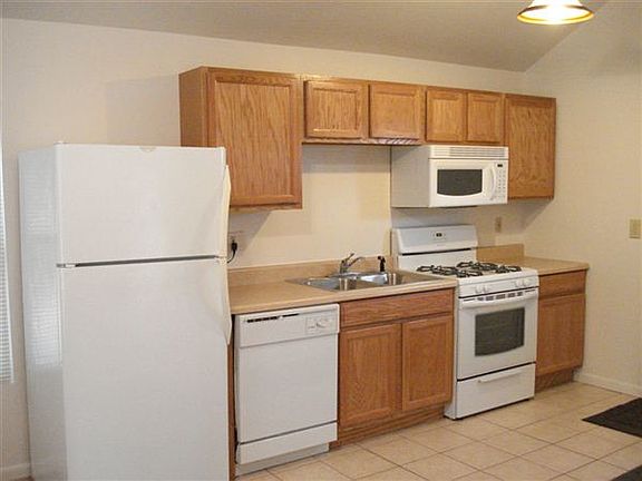 8743 Kitchen