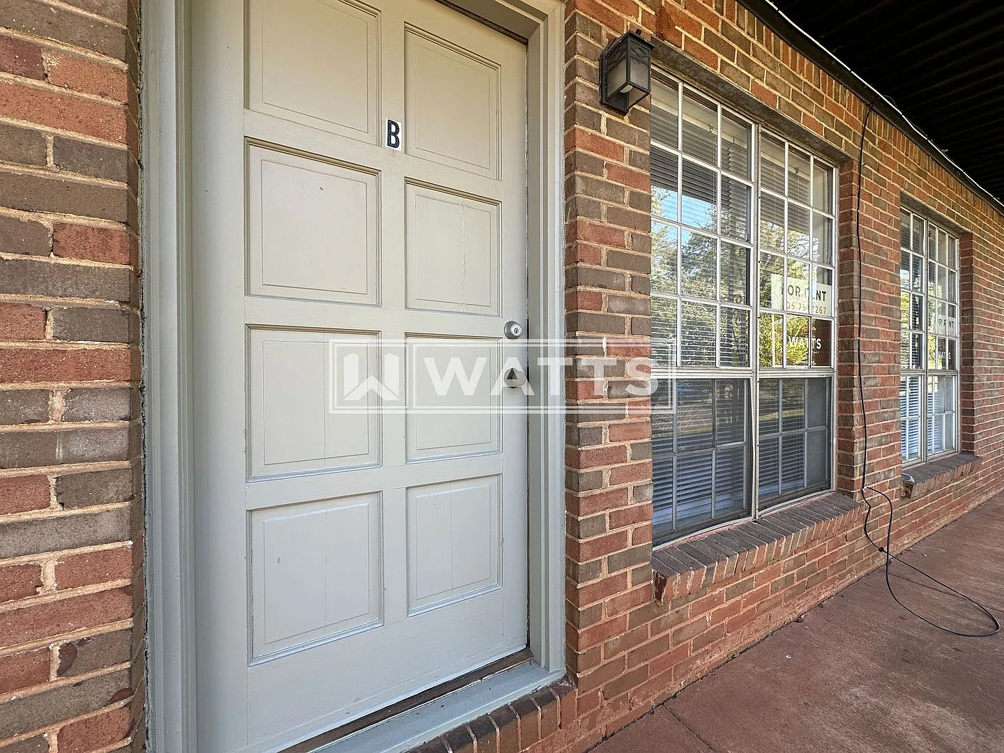 Savannah Square Apartments — Photo 3