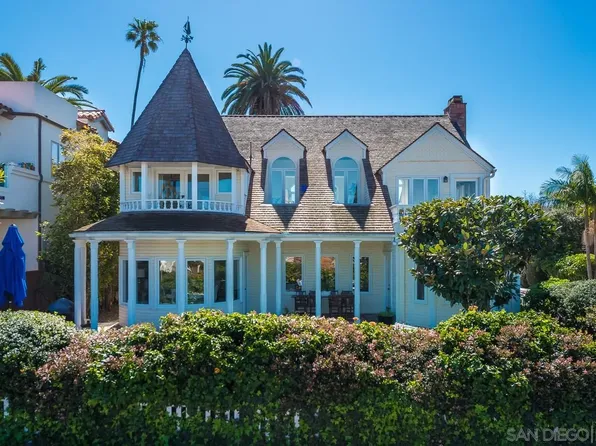 7337 Olivetas Ave, La Jolla, CA 92037