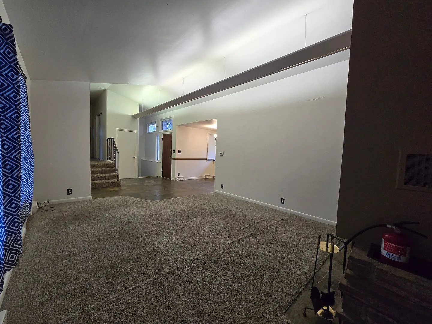 Spacious 5 bed westend home *Section 8 Welcome — Photo 4