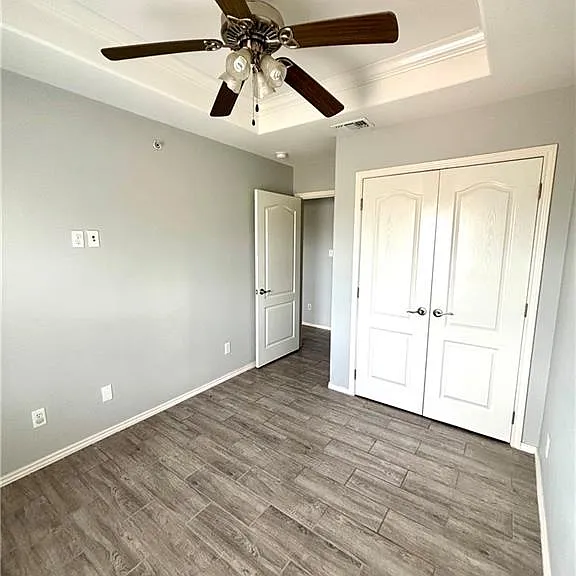 103 S 48th Ln #3 — Photo 10