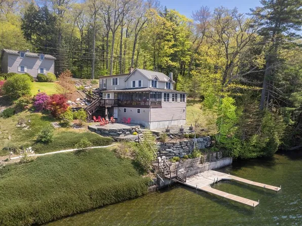 460 Villula Road, Castleton, VT 05735