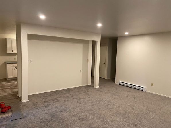 2344 W Newton St APT 1