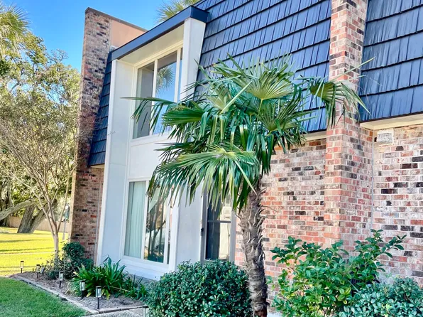 527 Front Beach Dr APT 78, Ocean Springs, MS 39564