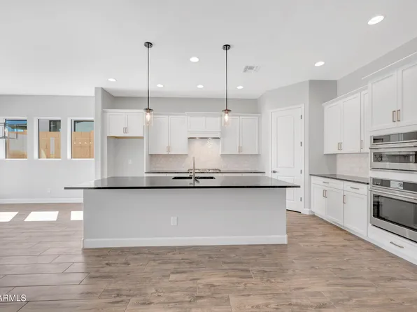 21669 W GLENROSA Avenue, Buckeye, AZ 85396