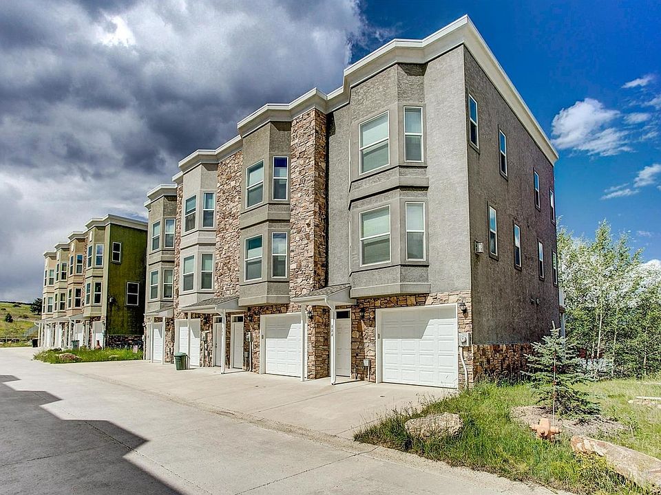 1st image of 884 Vernon Dr