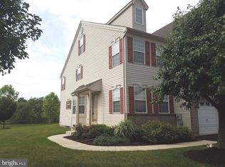 391 Wheatfield Cir, Hatfield, PA 19440
