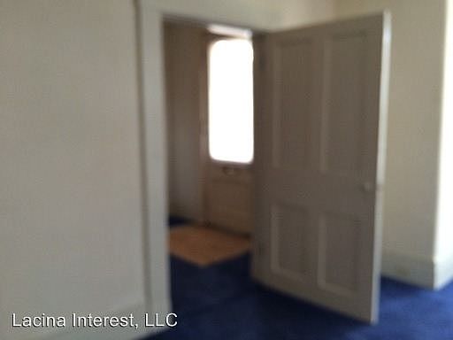 4th image of 2700 Park Ave