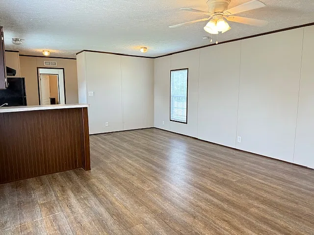 Rachel's Court - 1423 Chris Ave — Photo 3