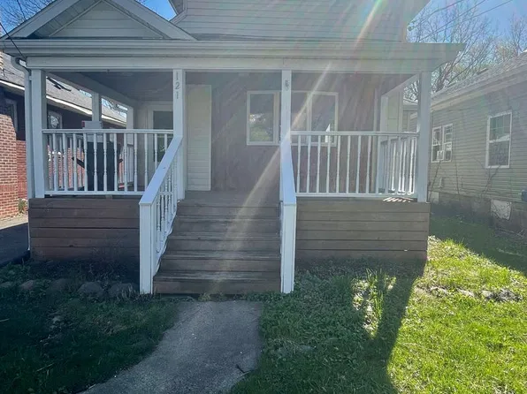 121 Allen St, Lansing, MI 48912