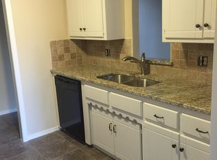 5001 Beacon Hill Rd, Oklahoma City, OK 73135