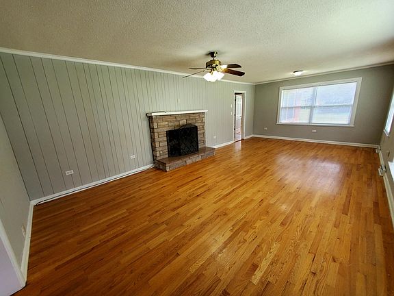 2nd image of 3217 Old Knoxville Hwy