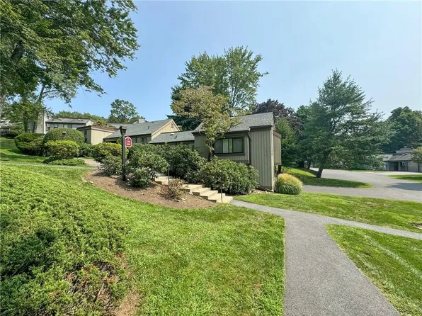 239 Heritage Hills #B, Somers, NY 10589