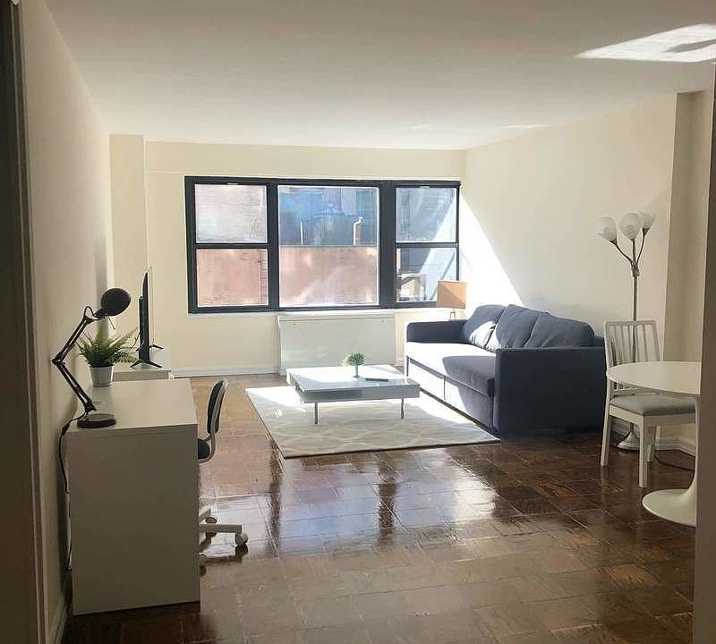1st image of 279 E 44th St APT 9M