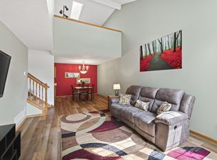 1324 Crown Oaks Dr, Minneapolis, MN 55432