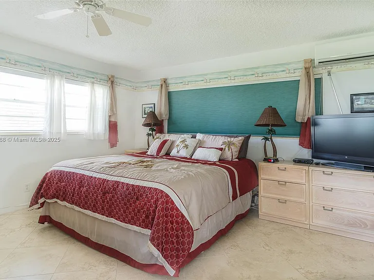 1470 S Ocean Blvd #1201 — Photo 11