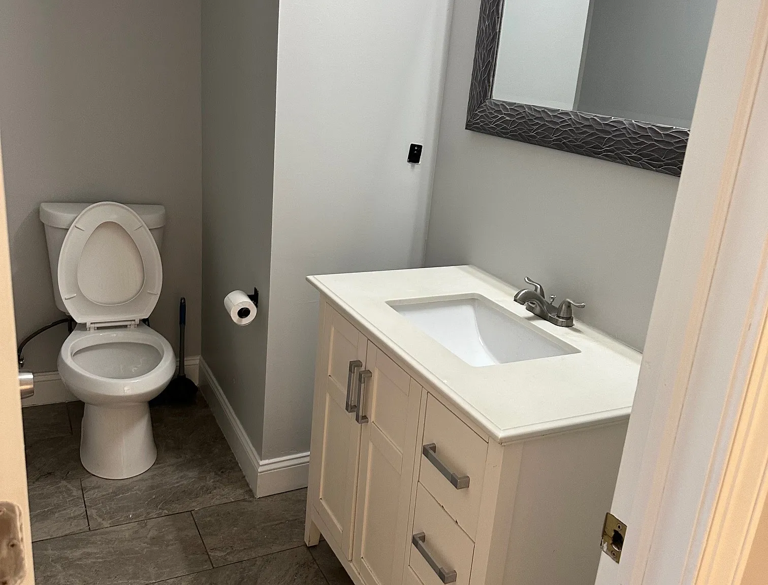3 bed, 1200 sqft, $1,950 — Photo 4