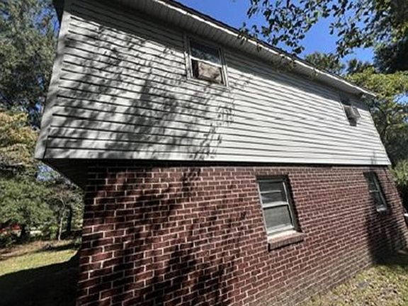 3rd image of 1208 Dothan Rd