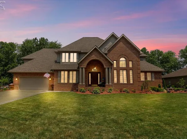 2807 Woodside Dr, Huron, OH 44839