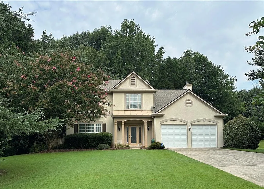 4 bed, 2.5 bath, 2253 sqft, $2,900 — Photo 1