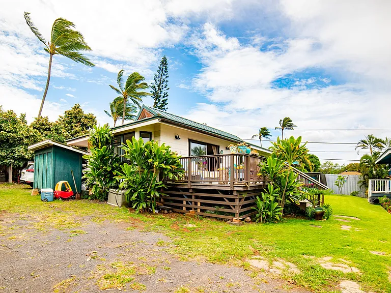 616 Hana Hwy — Photo 33