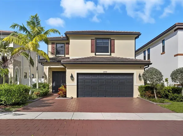 10572 W 35th Way, Hialeah, FL 33018