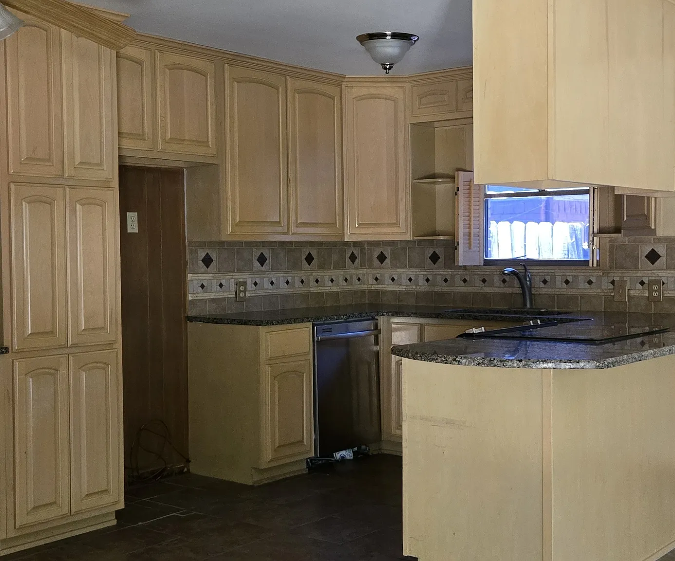 1814 Linwood Road - 1 — Photo 2