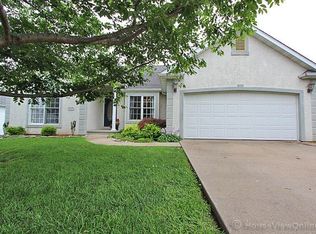 2547 Ridgeway Dr, Jackson, MO 63755