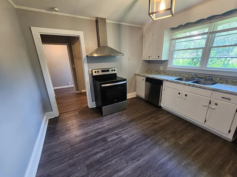 14 Hall Rd — Photo 10