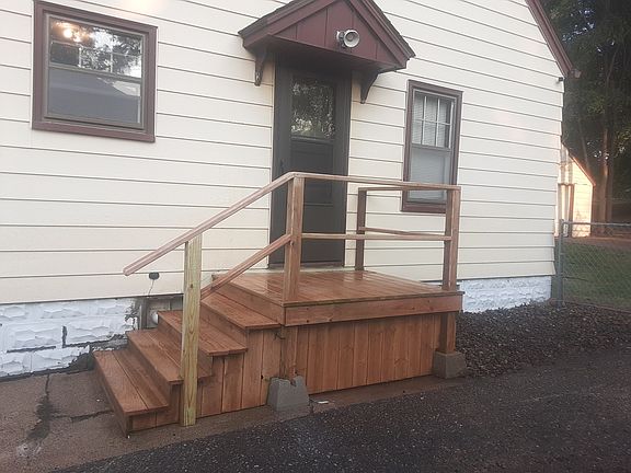 Side entry, goes right to the kitchen