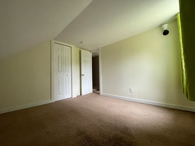 979 Barnestown Rd — Photo 9