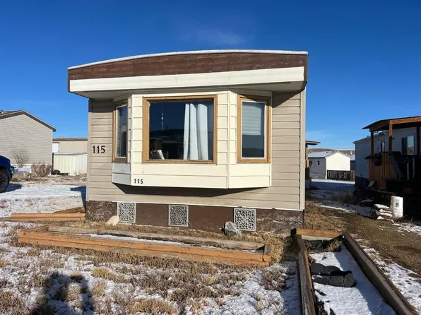 115 Greenwood Vlg, Drumheller, AB T0J 0Y2