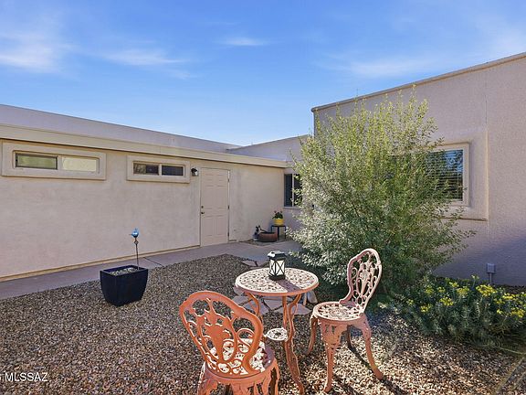 4th image of 1568 N Rio Mayo