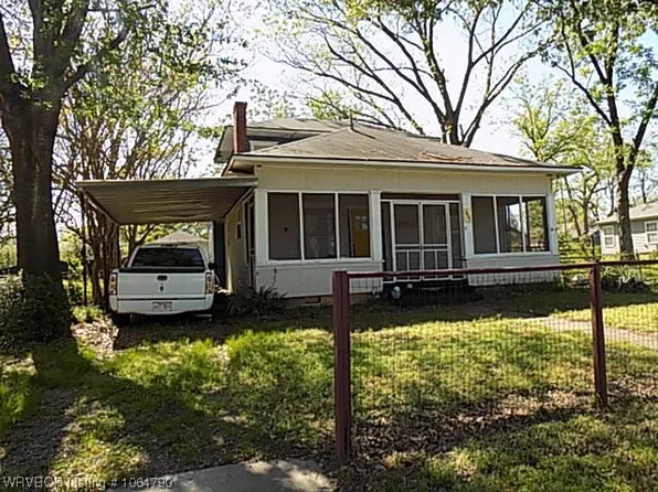 1405 N 29th St, Fort Smith, AR 72901